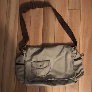 NWOT messenger bag